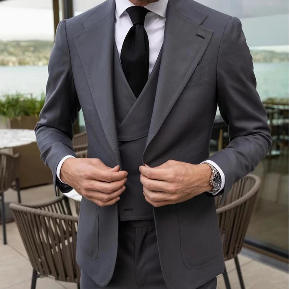 2023 New Arrival Men Wedding Suits Grey Notched Lapel Business Casual Formal Costume Homme Slim Fit 3 Pcs Set Jacket Vest Pants