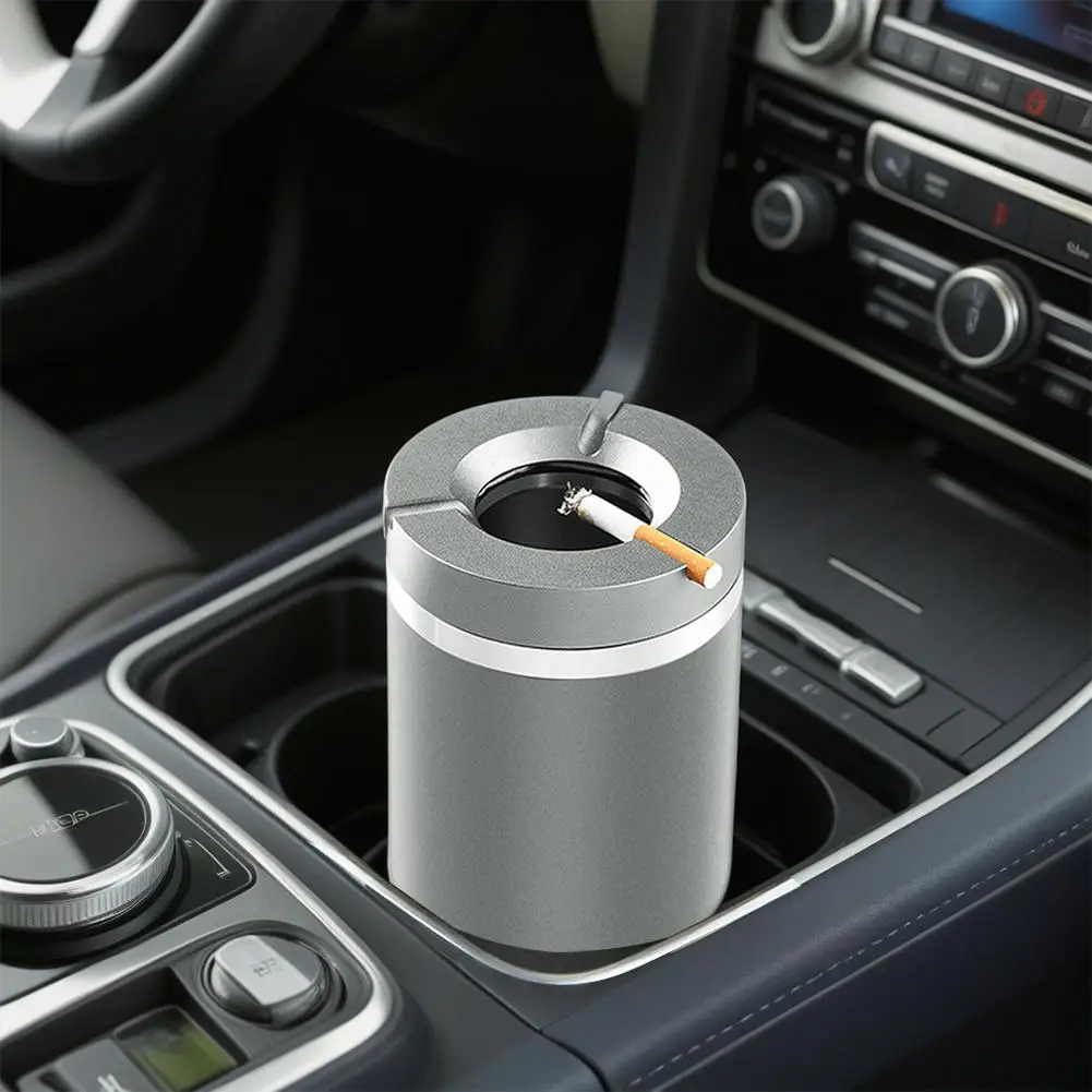 360° Stainless Steel Twist-Lock Ashtray, Windproof Odor-Proof & With Cigarette Holder for Car & Home, Smokeless Cigar Ashtray