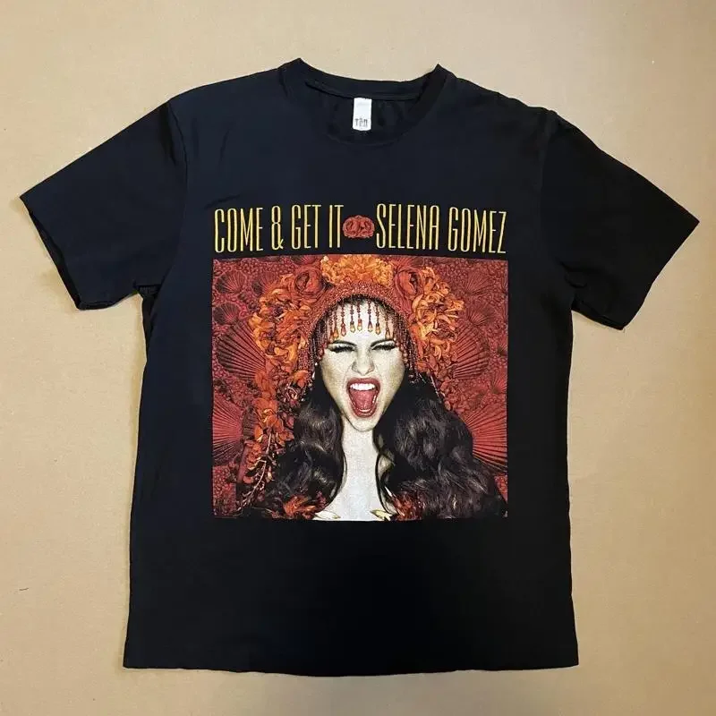 Selena Gomez Black Tee T Shirt - Size Medium