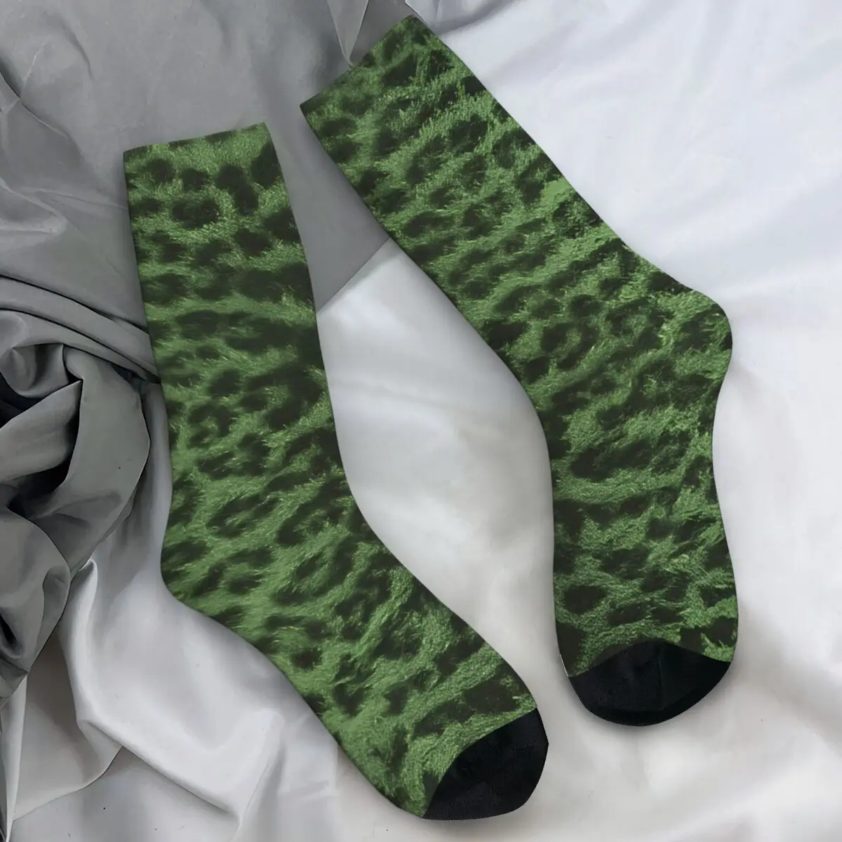 

Beautiful Faux Leopard Skin Socks Gothic Stockings Autumn Anti Skid Unisex Men Socks Comfortable Printed Skateboard Socks