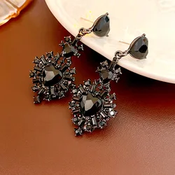 Rhinestone Black Heart Dangle Earrings for Women Vintage Personality Fashion Light Luxury New in Earring 2024 Trend Wholesale