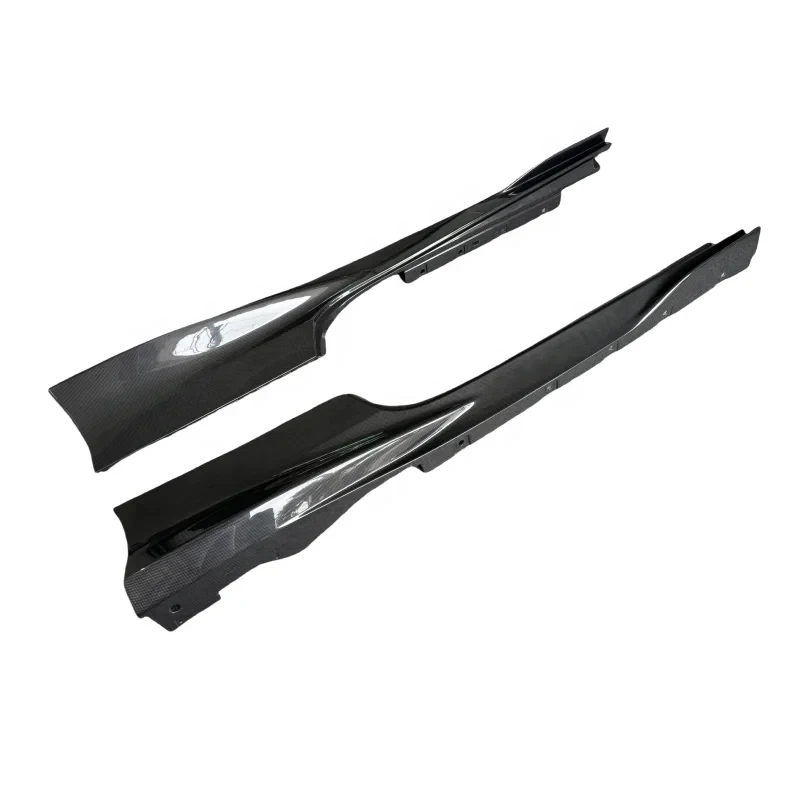 

High Quality Carbon Fiber Side Skirt for F8