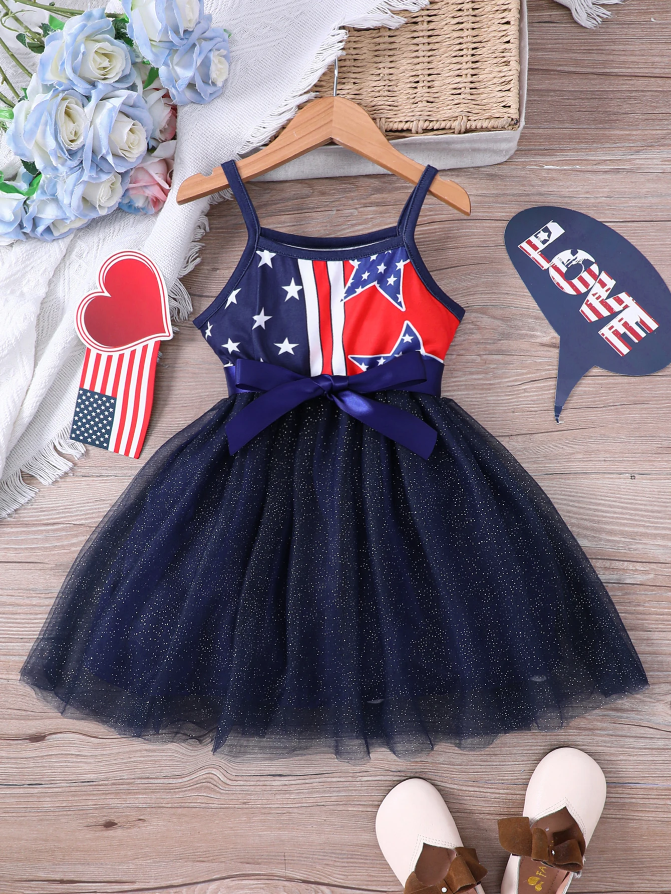 Girls' Spring and Summer Casual and Fashionable Knitted Suspender Mesh Dress
