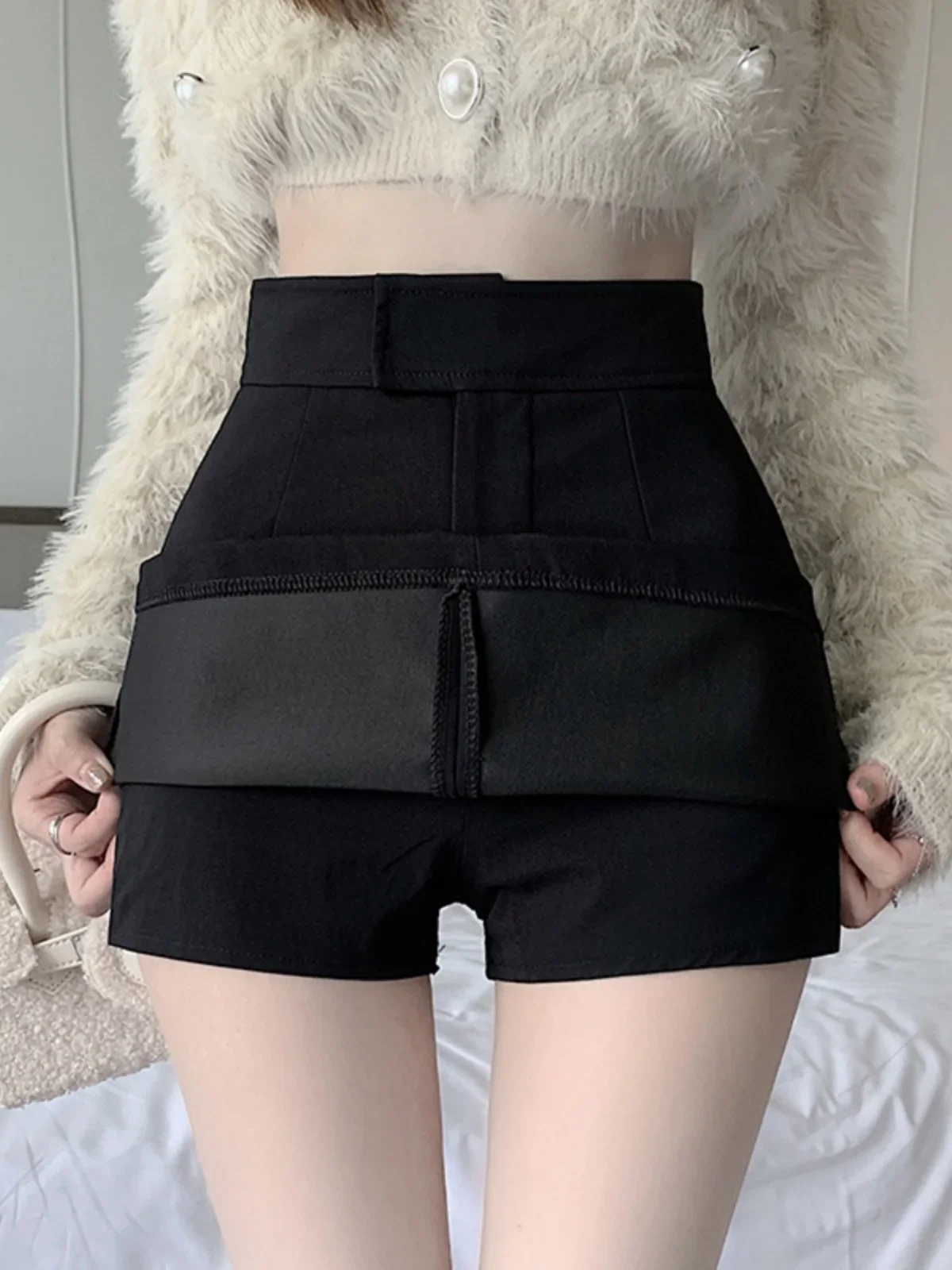 

Black Suit Short Culottes Women Autumn and Winter Thickened Gyaru Slim fit Sheath A- Line Skirt Anti-exposure High Waist