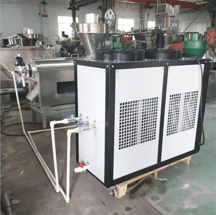 آلة معالجة مطحنة زيت جوز الهند البكر بالضغط البارد في سريلانكا