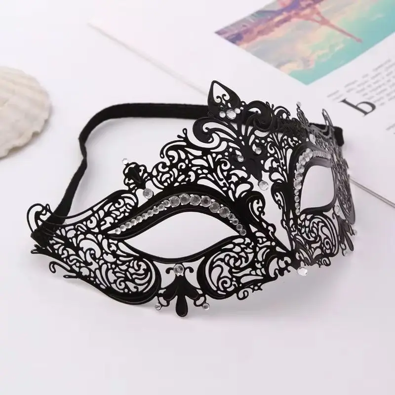 

Черная кружевная металлическая маска VENETIAN 2025 года, маскарадное нарядное платье с прозрачными стразами на половину лица