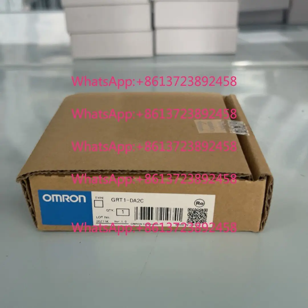 Omron GRT1-DA2C analog output module