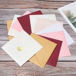 10 Pçs/lote Envelopes Coloridos Retro Papel Em Branco Cartões do Convite da Festa de Casamento de Mini Envelopes de Papel Presente Envelope Quadrado