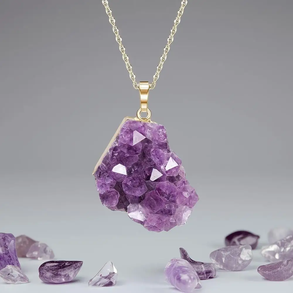 1pc Amethyst Cluster Crystal Necklace for Women Men, Irregular Raw Rough Loose Gemstones Amethyst Quartz Stone Pendant Necklace Jewelry - Creative Gifts for Father, Mother, Friends, Sisters and Grandparents on Valentine's Day, Birthday, Anniversary