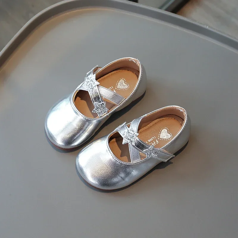 

Little Girl Leather Shoes Gold Silver Versatile Kids Fashion Princess Shiny Flat Shoes Soft Bottom Children Simple Causal Shoes
