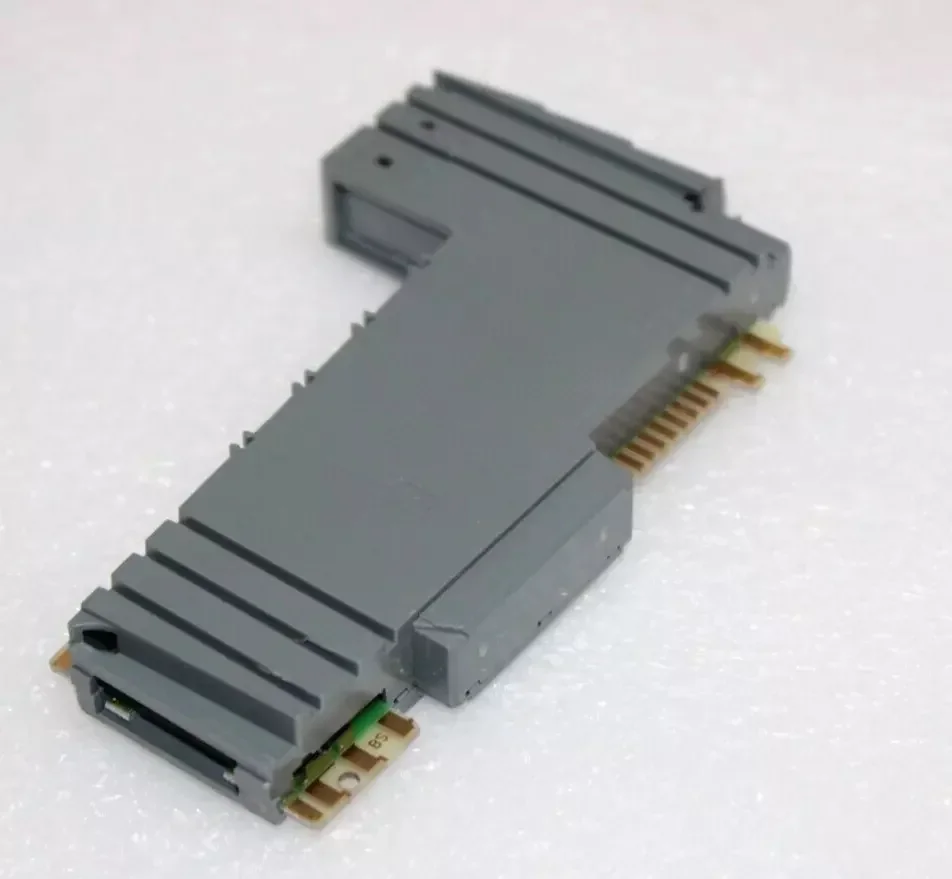 Nuovo originale X20DI9371 1 modulo di ingresso digitale 12DI X20 DI 9371 |   Rev. I0-