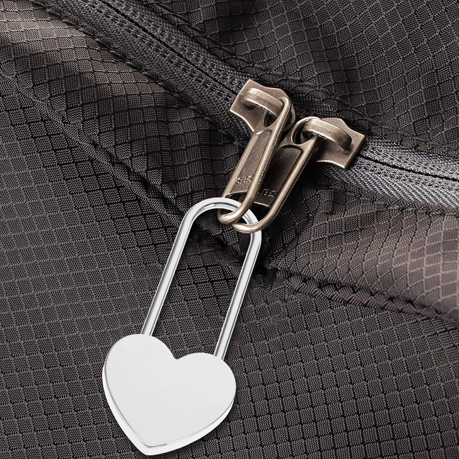 

Heart Shaped Wishing Padlock Small Luggage Locks Metal Key Jewelry Box Diary Suitcase Backpack Trolley Gym Cabinets