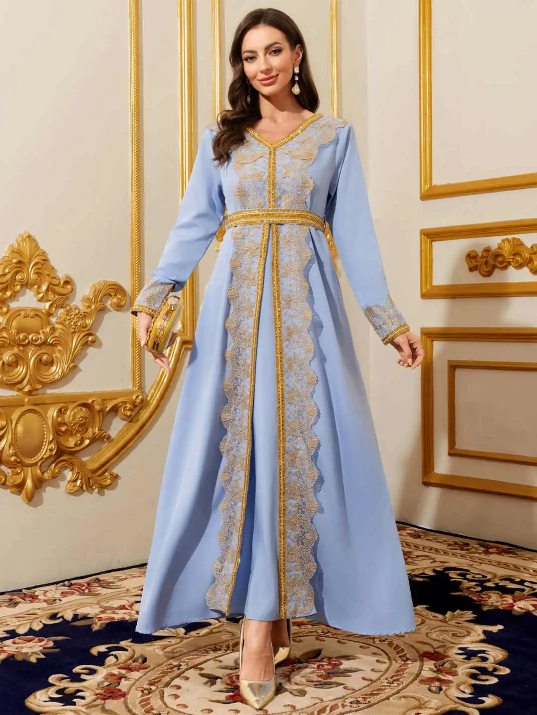 Medio Oriente Dubai Arabo Abito musulmano da donna in pizzo ricamato floreale con scollo a V Nastro dorato Abito etnico Ramadan Festival Performance Costume