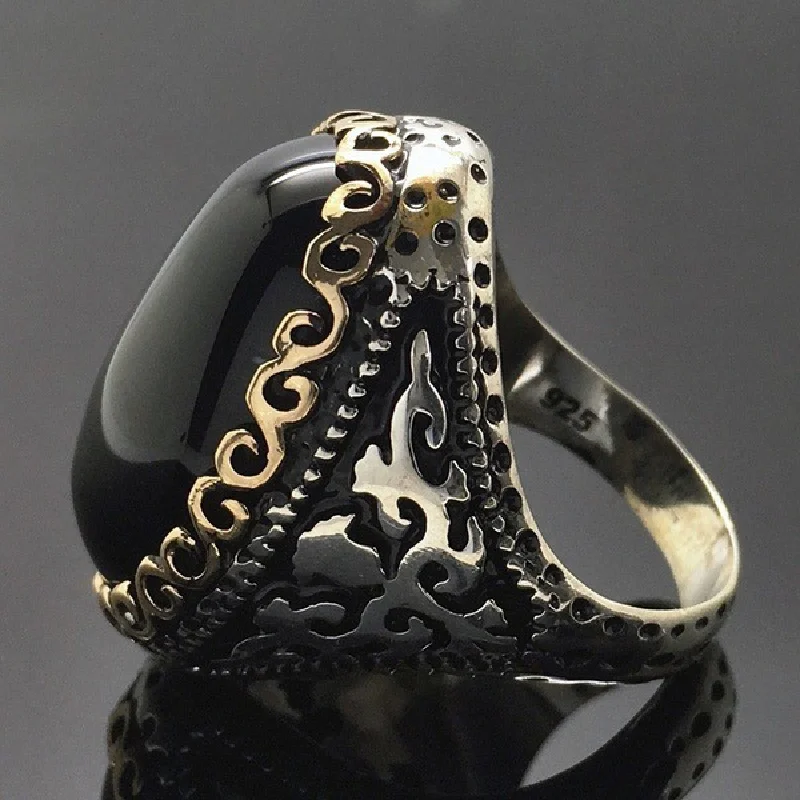 2026 Hot Selling New 925 Thai Silver Black Zircon Ring For Women, European And American Goose Egg Color Separation Ring