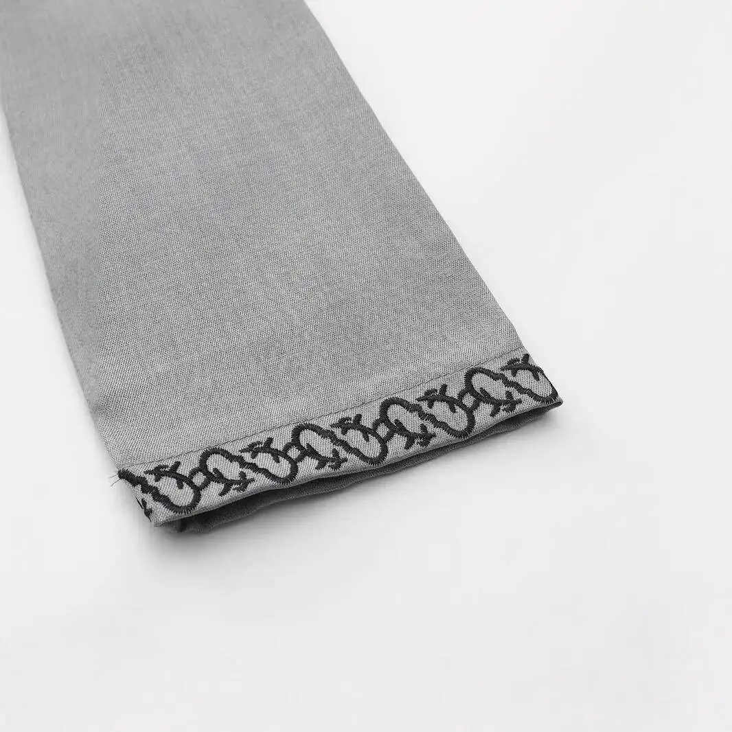 2025 Loose Muslim Men's Robe Long Sleeve Embroidered Hooded Zipper Islamic Loose Casual Men's Robe Dubai Luxury Islam Elegant