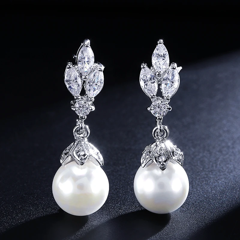 ZAKOL Fashion Sliver Color AAA CZ Pearl Dangle Earrings dla kobiet Shiny Leaf Zircon Bridal Earring Biżuteria ślubna na imprezę