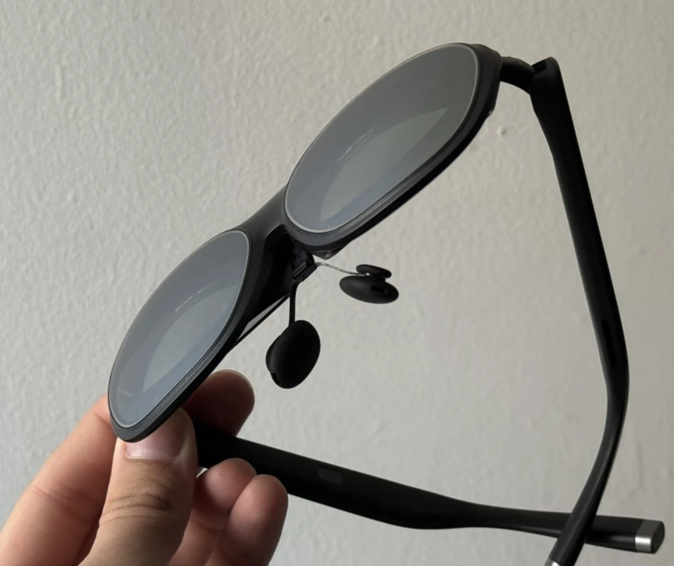 100% New Rokid Max 2 AR Glasses with Optional Rokid Station 2 for Rokid AR Lite / Optional Rokid Station for Rokid AR Joy 2