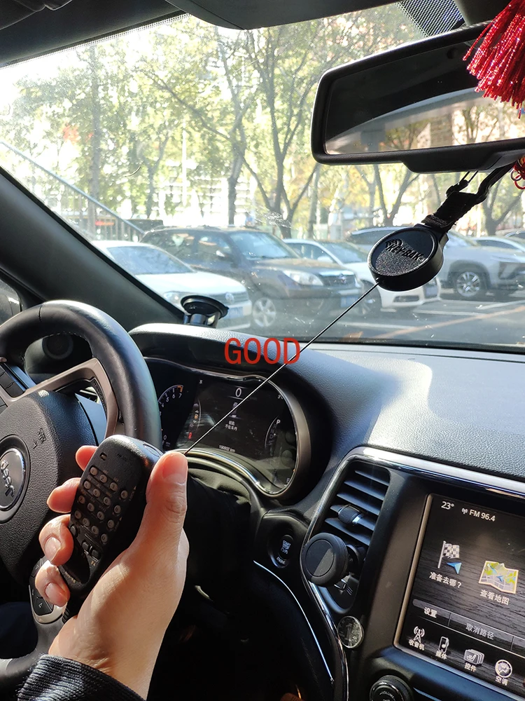 Hand Mi Rebound Pulling Rope Off-Road Station Microphone Stretching Hook Retractable Keychain