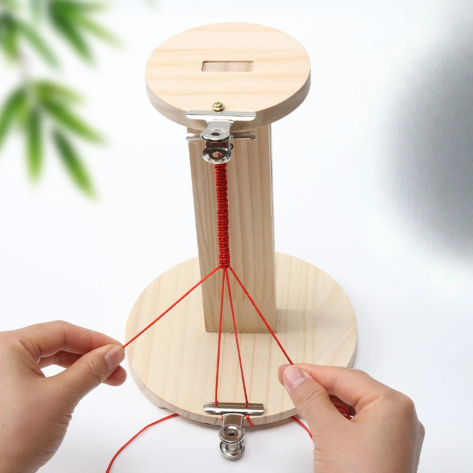 Bracelet-Making Stand Hands-No-Hands Wooden Bracelet-Braiding Stand Craft Tool for Hobby Crafters, Handmade Jewelry Making
