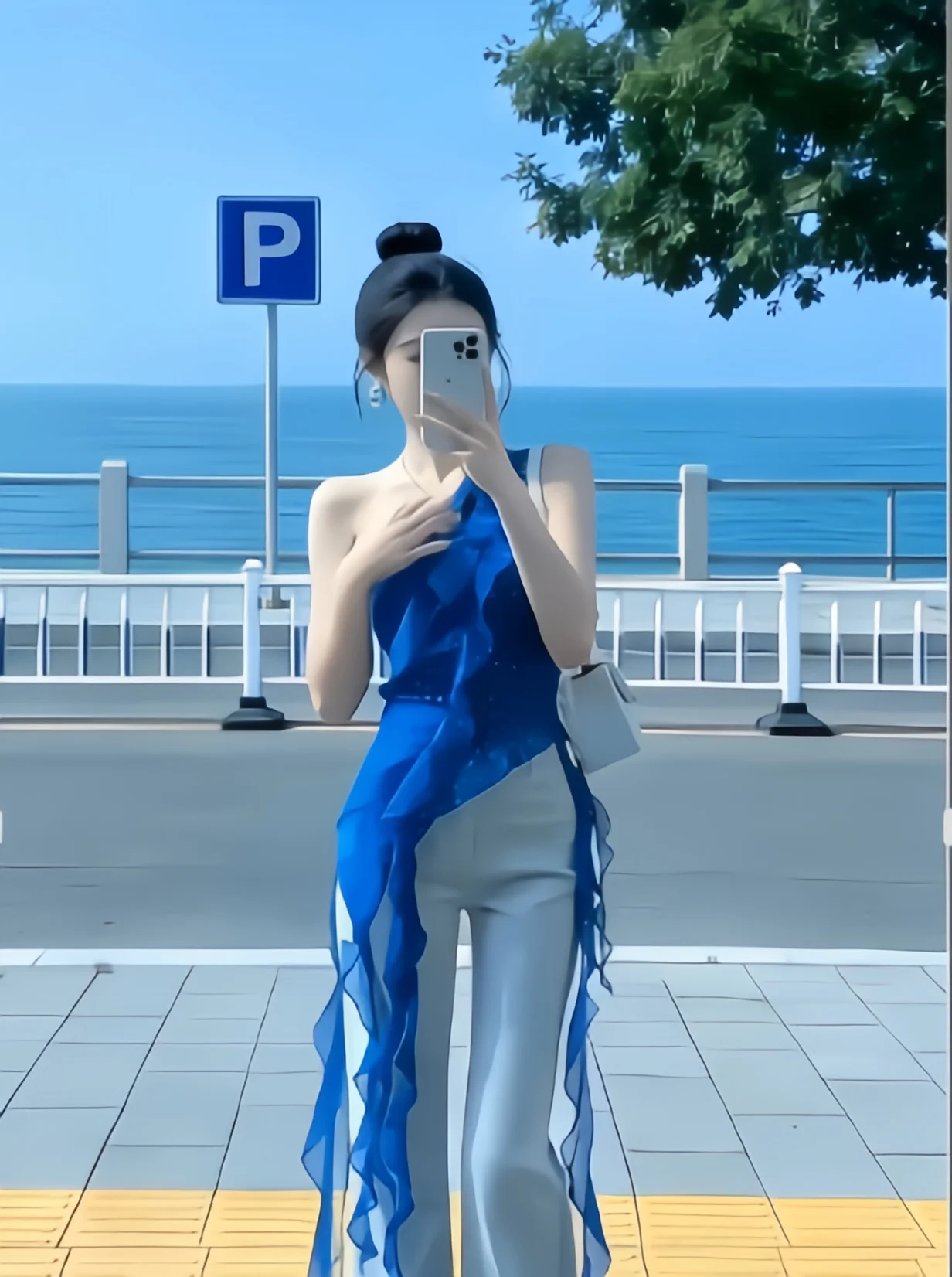 Asymmetric Korean Style Women's Vest Summer New Style Slant Shoulder Irregular Design Holiday Mood Top Leaf  Detail