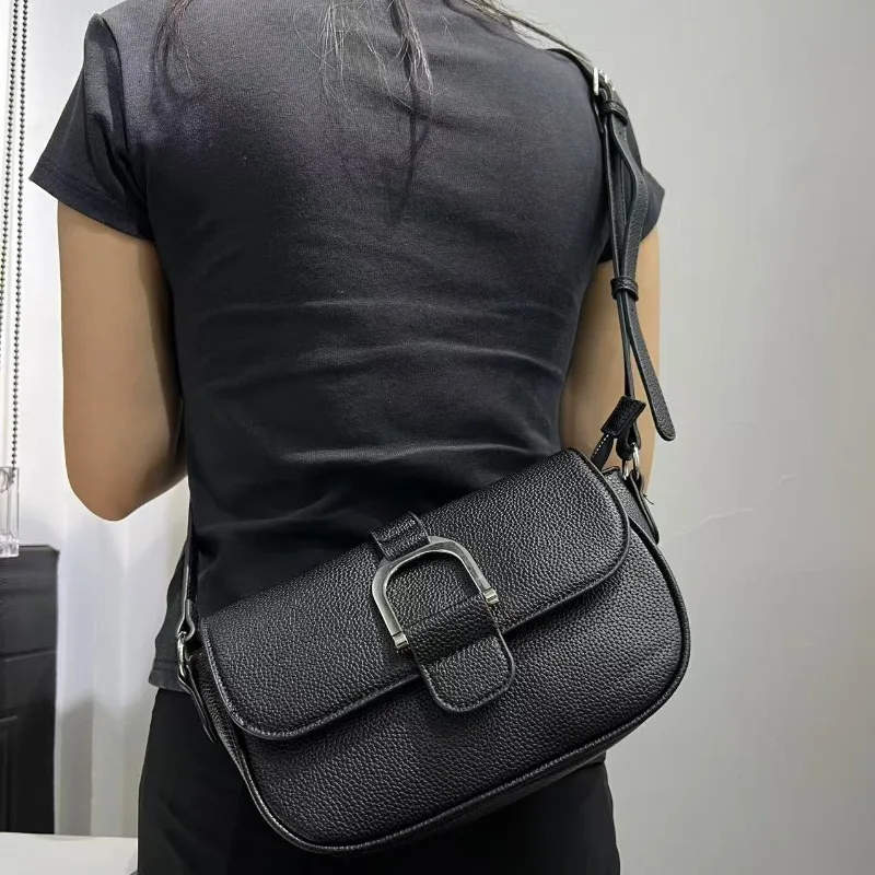 

Internet Celebrity Women Fashion Simple Solid Color Niche Oblique Span Bag Versatile Trend Temperament Personalized Saddle Bag