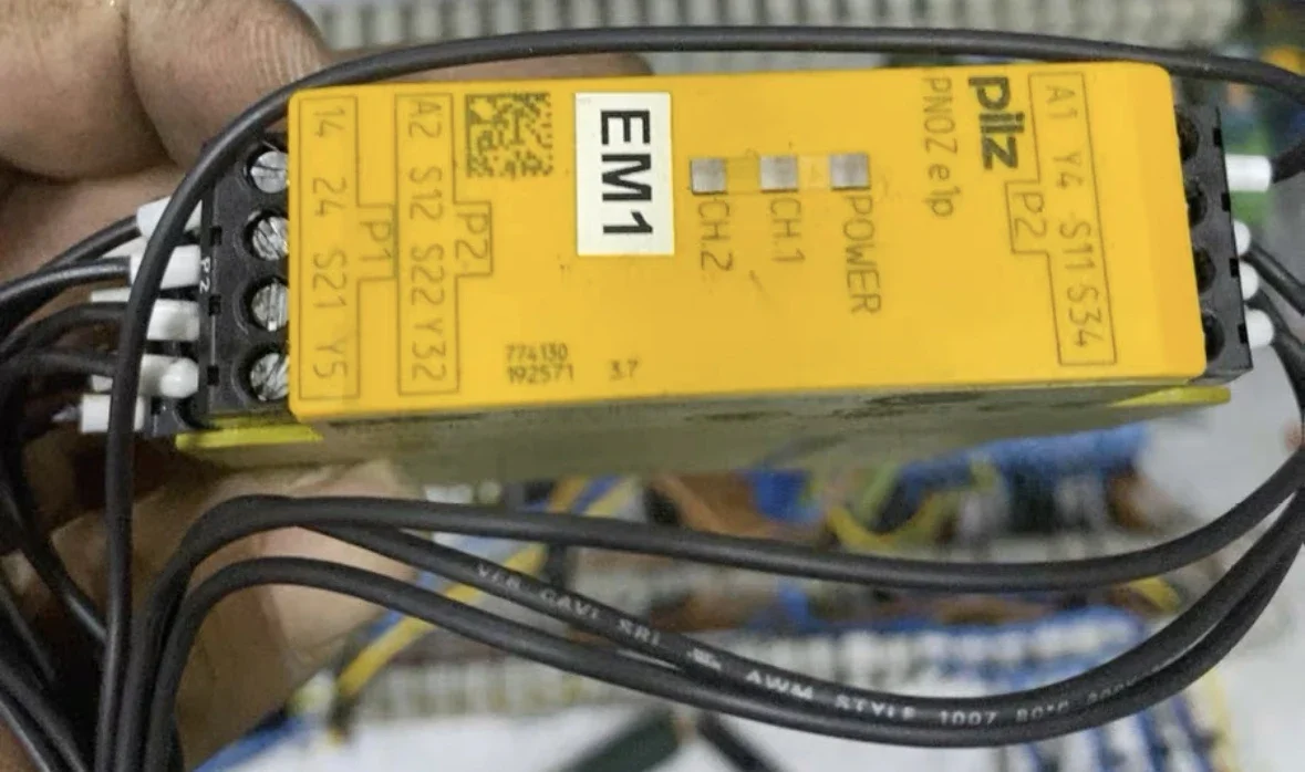 PNOZ e1p brand new safety relay