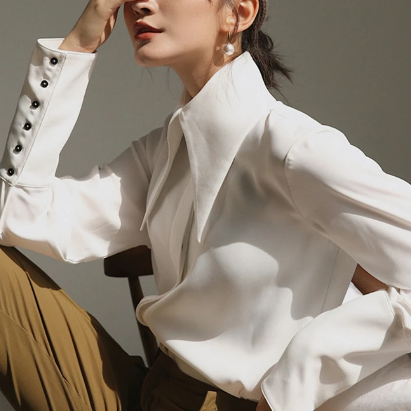 Stylowe eleganckie białe satynowe koszule z długim rękawem z kołnierzykiem Fashion Woman Vintage Blouse 2024 Office Lady Tops Blusas 16946