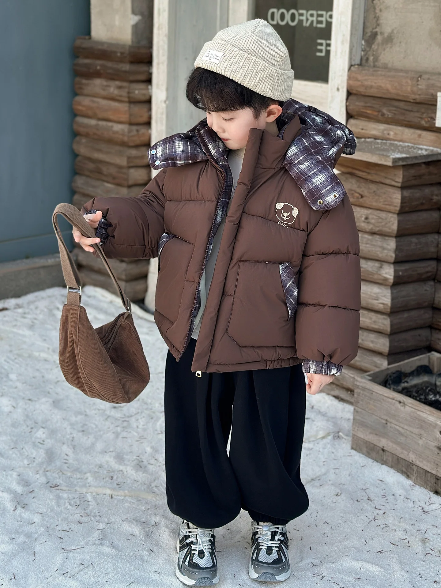 

Зимняя куртка Thiened Fce для мальчиков, теплое хлопковое пальто для малышей, детская зимняя одежда, модный хлопковый костюм, молодежный тренд