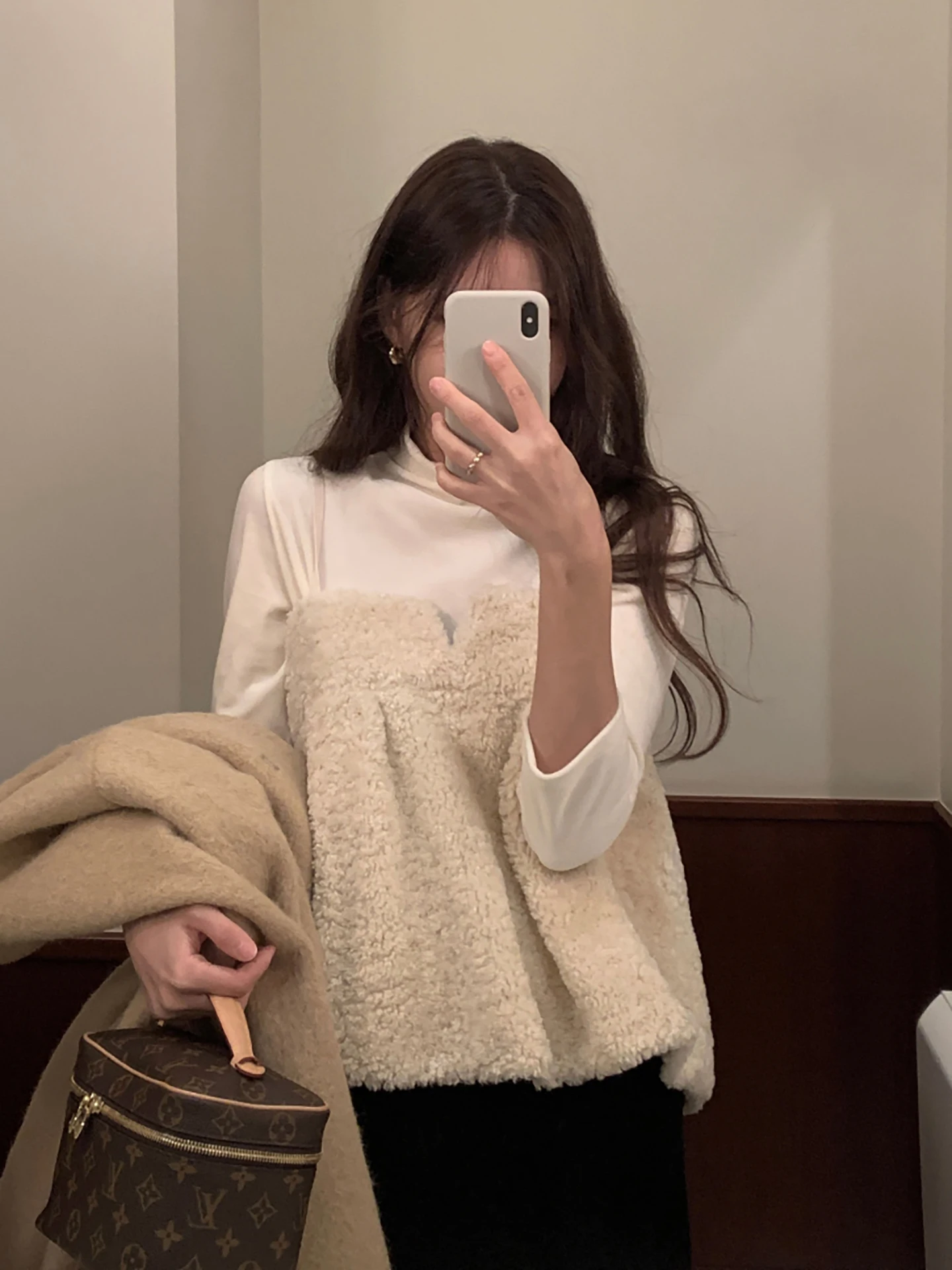 

Lamb Fur Vest Top Layering Sle Korean Casual Women's Faion Winter Warm Soft Ambiance Gentle Personali Polyester Fiber