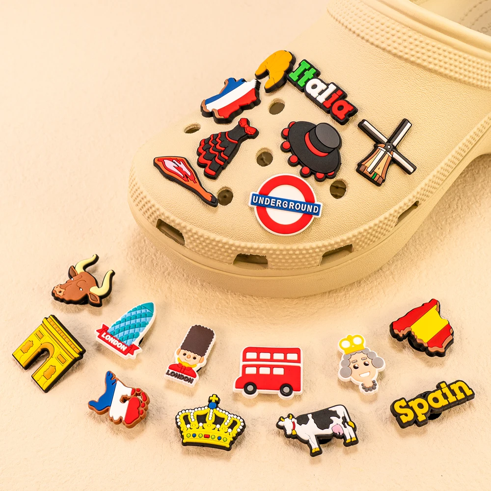 1-30pcs Cartoon European style Shoe Charms Prom Dress Crown Sandals Accessories Shoe Decorations Pins for Kid Men Women Ornament