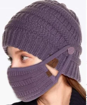 

Masks and hats of the same style are labeled for warmth preservation, thickened, non plush knitted hats, non ponytail, plush