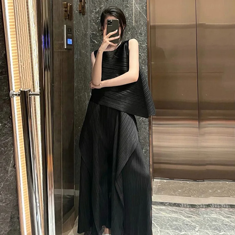 Miyake Pleated Sleeveless Irregular Top+Wide Leg Pants Two Piece Set for Women\'s Summer 2024 New Loose Splice Pants Set