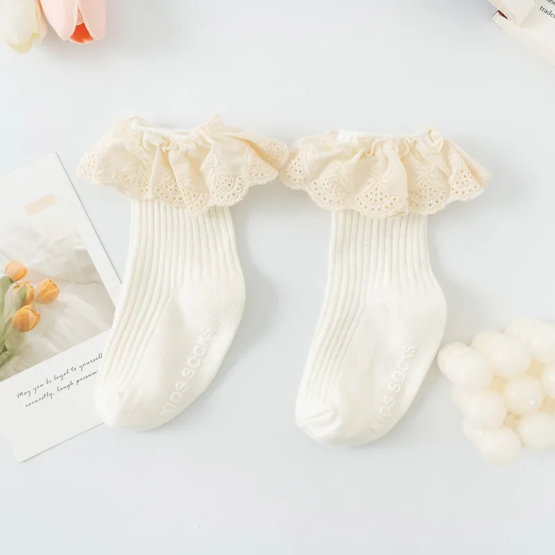 גרביים גבוהות מתחרה לתינוקות בנים ובנות