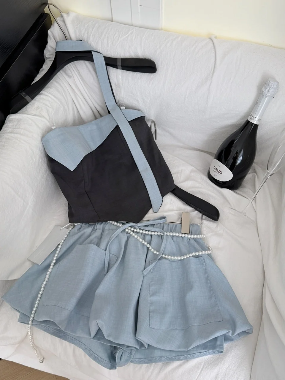 

Sexy Trendy Color Blo Asymmetrical Neline Crop Top And orts Two-Piece Set for Young Women Summer 2025 Faion Ensemble