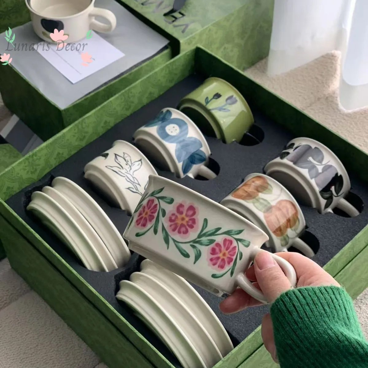 Wedding gifts for newlyweds and brides Practical light luxury coffee cups and saucers Gift box Birthday moving house