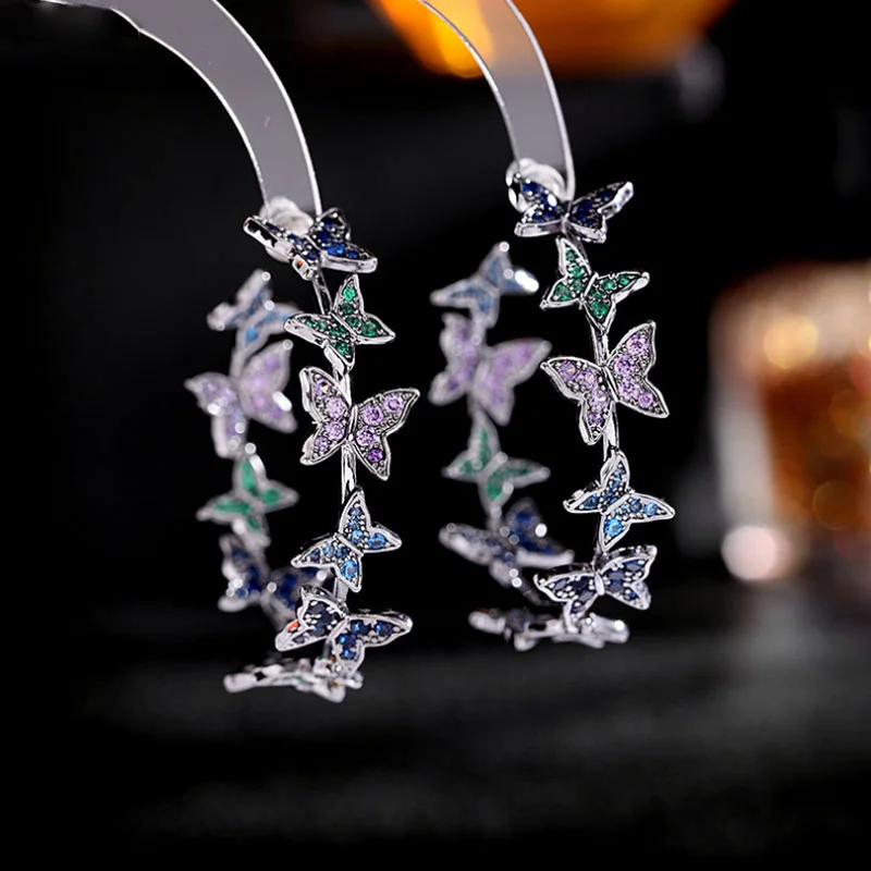 

Bobokiki Jewelry Fashion Three-Dimensional Butterfly Titanium Steel Micro-Inlaid AAA Silver Needle Luxury Retro C-shaped Earring