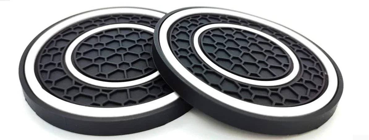 2 Stück 7cm/2,75 Zoll Auto-Mittelkonsolen-Antirutschmatte Leicht zu Reinigen Staubdichter PVC-Untersetzer mit Doppelkreis-Wabenmuster für Autoinnenraum