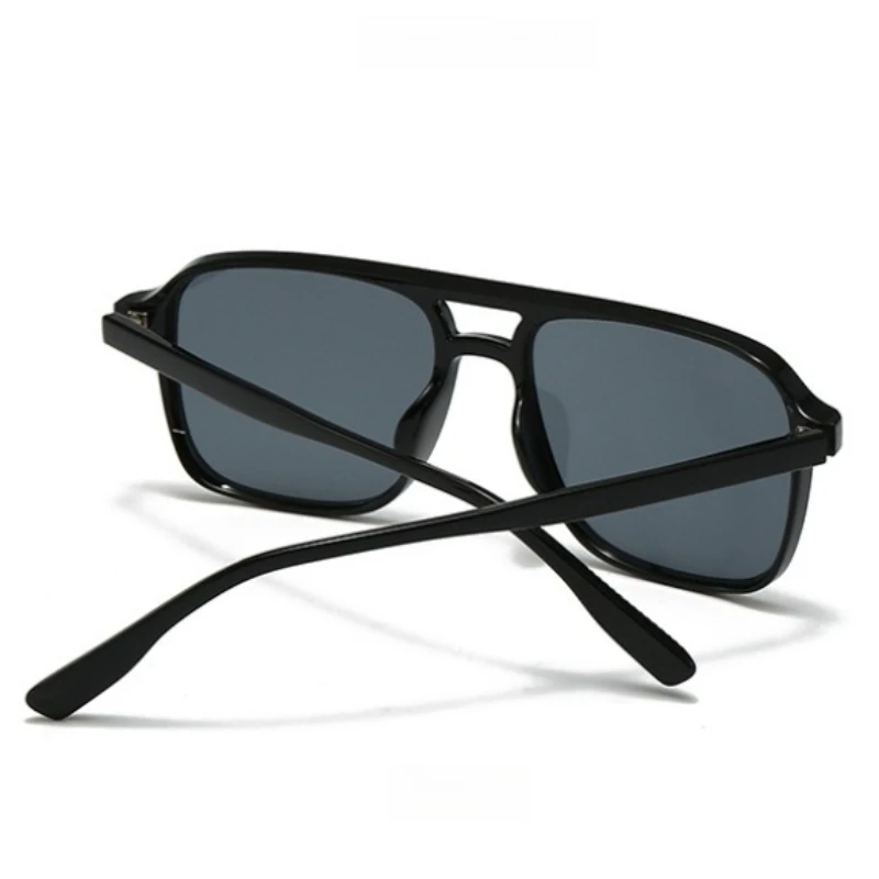 Vintage INS Fashion Double Bridges Oversized Square Rivets Women Sunglasses Retro Men Gradient Shades UV400 Travel Sun Glasses image 3