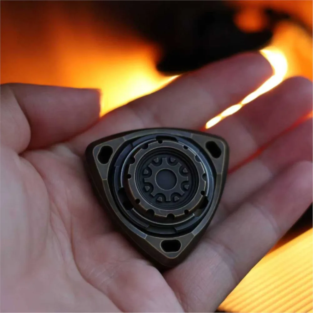 9 HAND EDC Roar Fidget Spinner Three-Bladed Fidget Spinner Office Desk Accessories Stress Relief Toy Fidget Toys For Adults