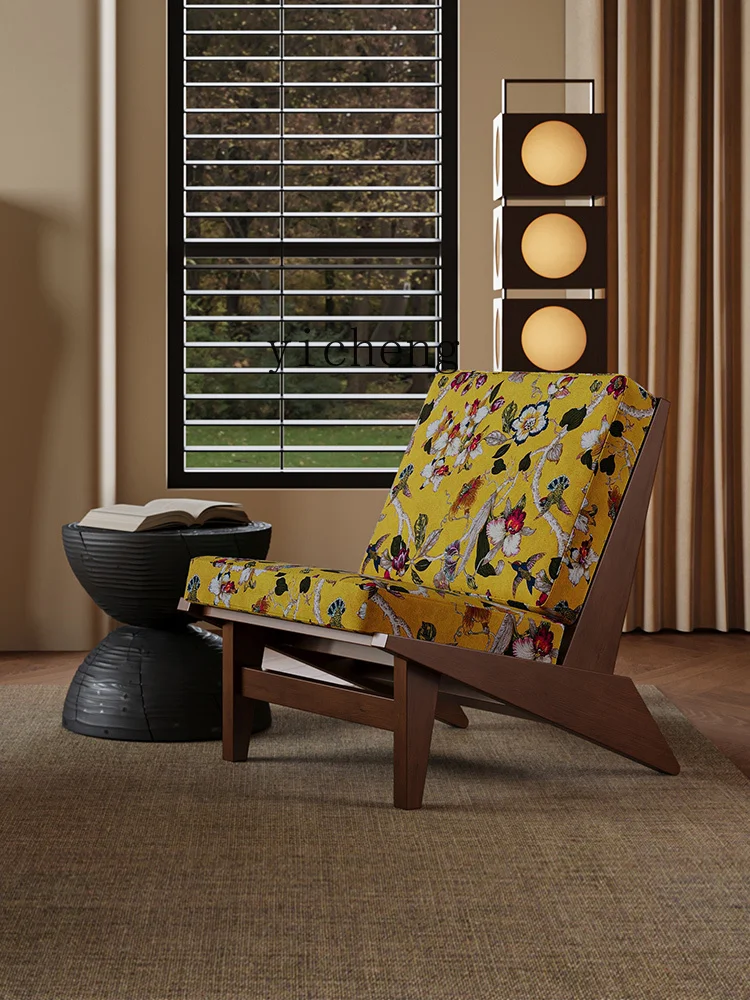 

X-11 medieval solid wood sofa retro light luxury leisure chair medieval style B & B hotel single chair