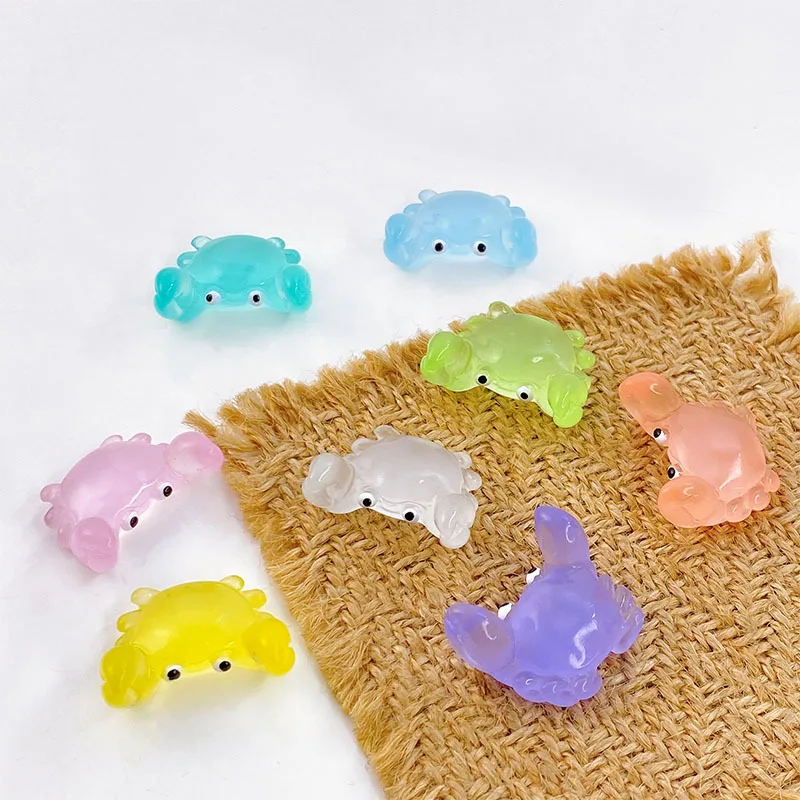 10 szt. Świecące w ciemności urocze krabiki z żywicy, dekoracje na biurko, ozdoby, rękodzieło DIY, akcesoria do spinek do włosów, breloczków, zabawki