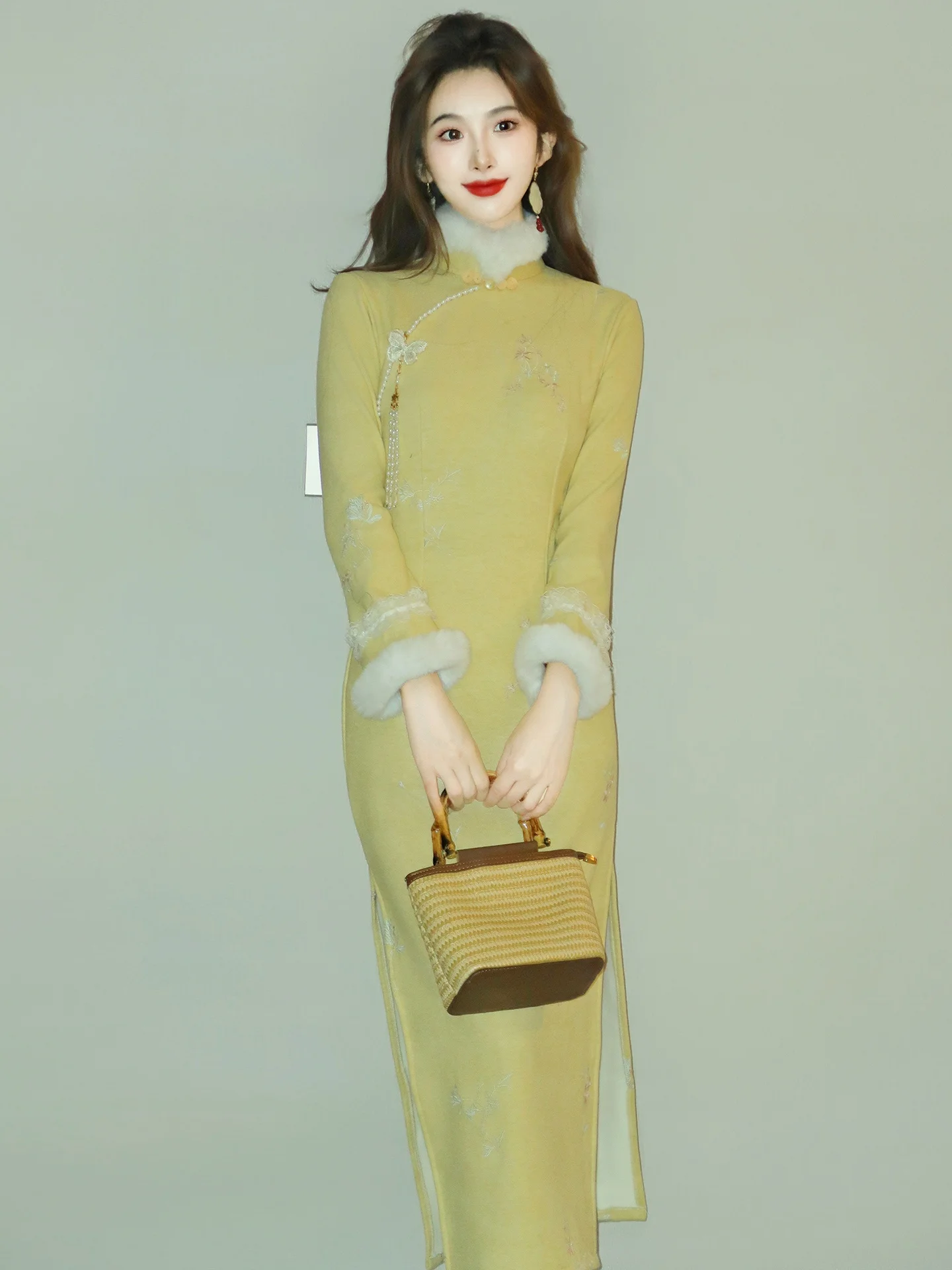 

Yellow Winter Vintage Women's New 2026 High-end Ele Quali Dr Imitation Camere Embroidery Long Sve Lon...