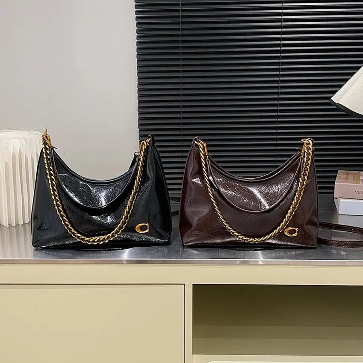 Fashionable Luxury Diaper Bag Women Crossbody Bag Designer Leather Handbag Minimalist Elegant Large Capacity Tote Bag - view 4