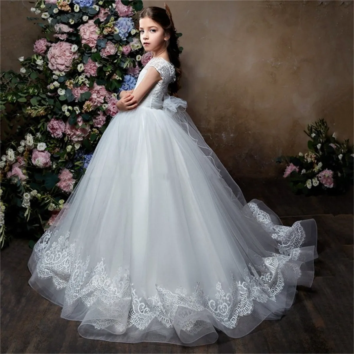 

Flower Girl DressesWhite Elegant Lace Applique Custom Prom Dress Child's First Communion Ball Gown Princess Ball Gown