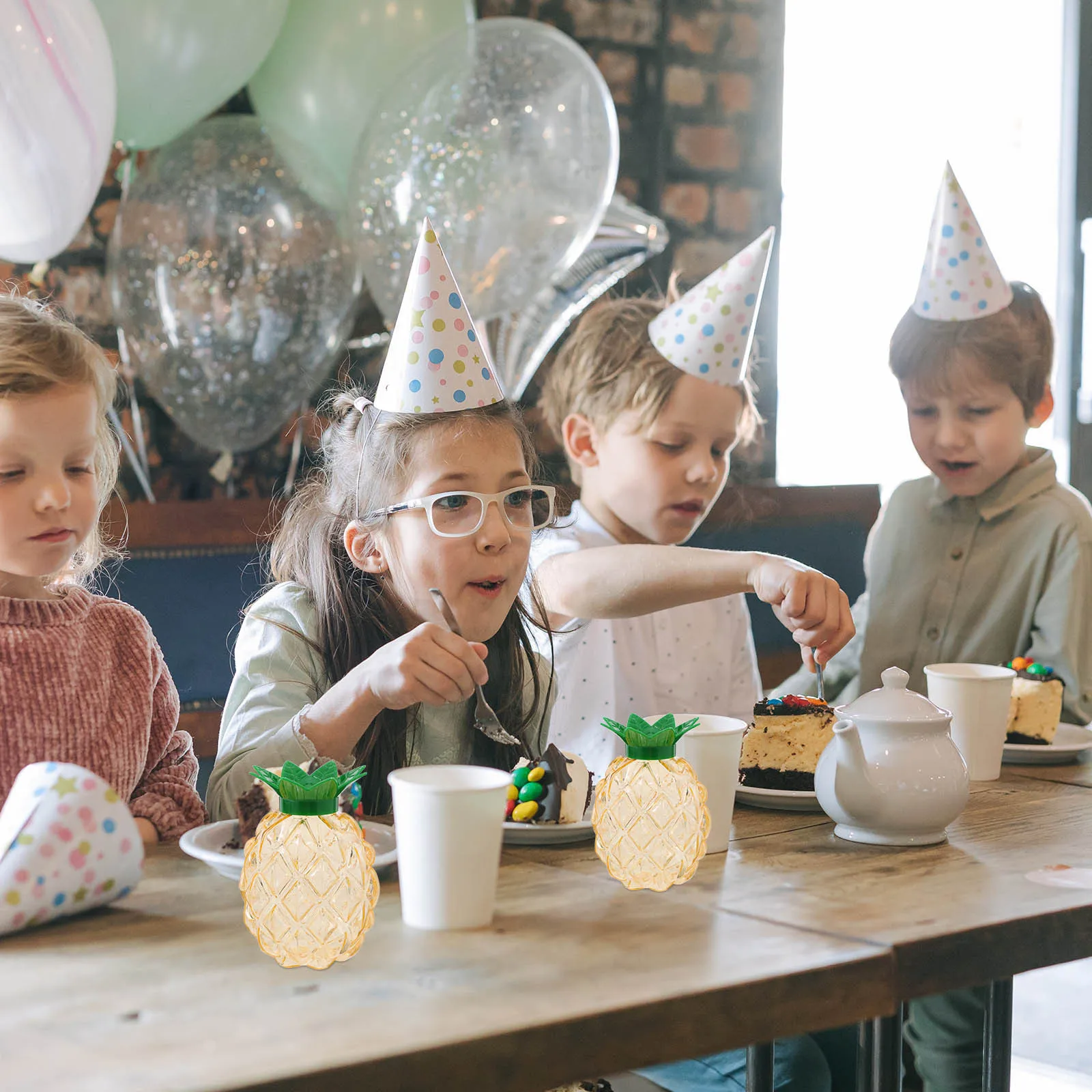 

12Pcs Pineapple Candy Boxes Plastic Candy Container Snack Treat Storage Boxes Wedding Party Favor Fruit Party Decorations