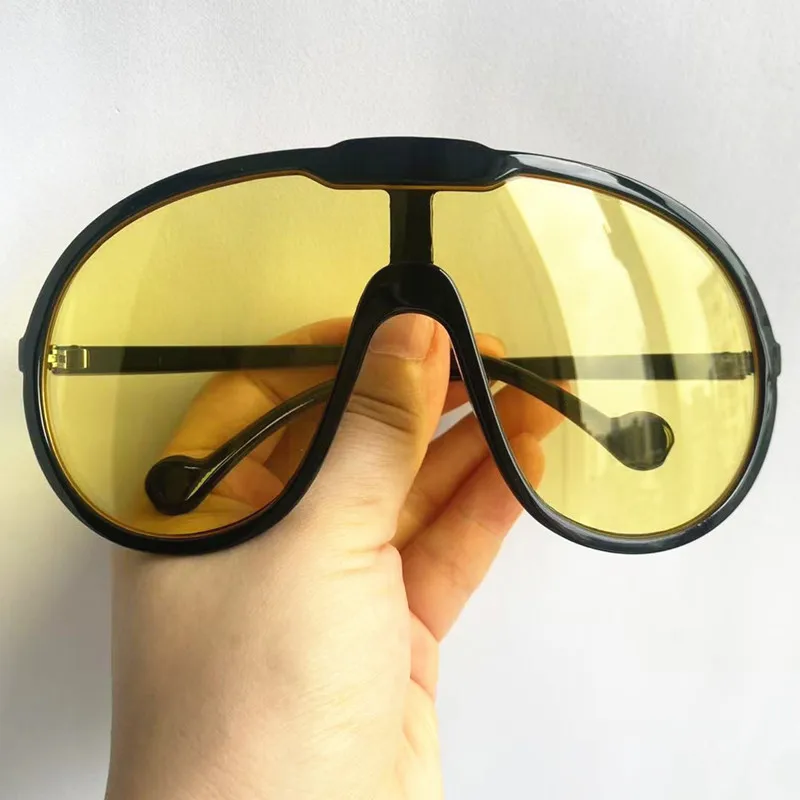 

Fashion Sun Glasses Unisex Anti-UV Spectacles Siamese Lens Eyeglasses Oversize Frame Google Outdoor Windproof Sunglasses