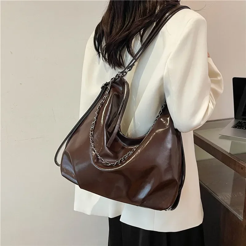 

Bag for Women 2024 Autumn/Winter New Fashion Backpack Versatile Commuter Tote Bag Single Shoulder Underarm Bag Bolsa Axilar