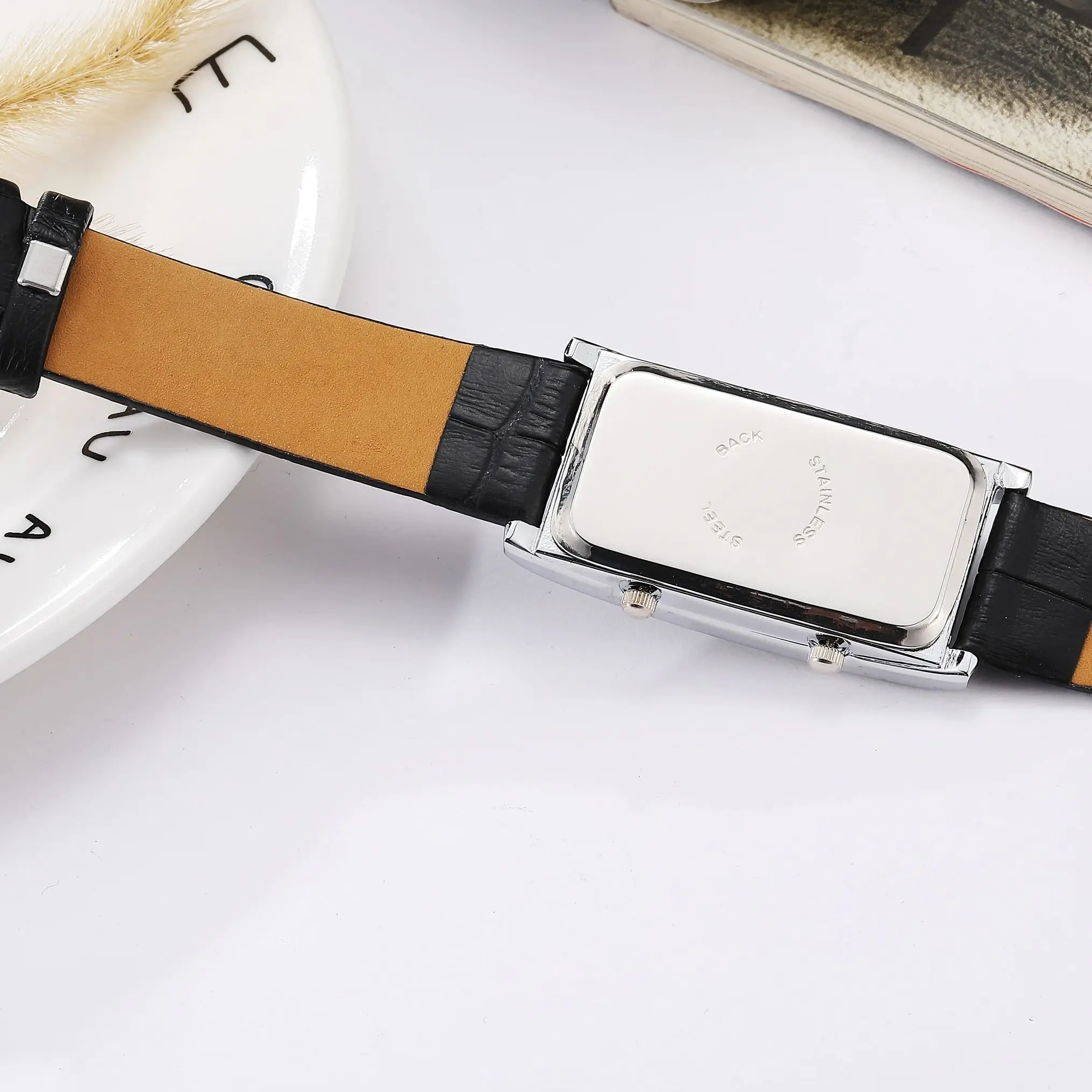 حار بيع الأزياء الترفيه الأعمال مناطق زمنية مزدوجة الساعات الاتصال الهاتفي المزدوج للرجل امرأة زوجين الساعات ساعات الكوارتز reloj