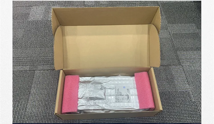 コンピューター大型スクリーンフローティングロボットアーム、17～30インチディスプレイ対応、フリーホバー/ハイローテーション伸縮式