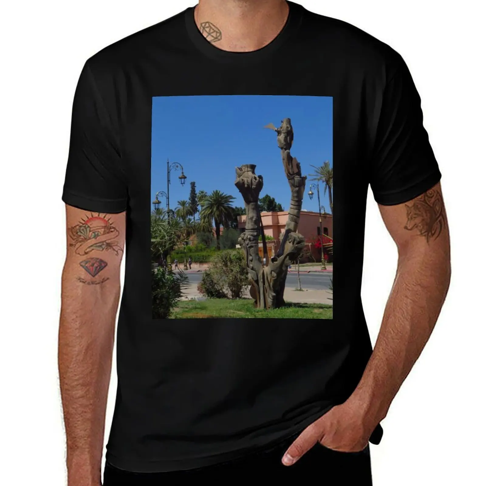 

Jardin Des Arts, Marrakesh T-Shirt funny gifts oversized t shirt Man t-shirt Men's t shirts